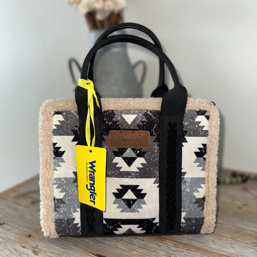 NWT Wrangler Aztec Tote with Sherpa Crossbody